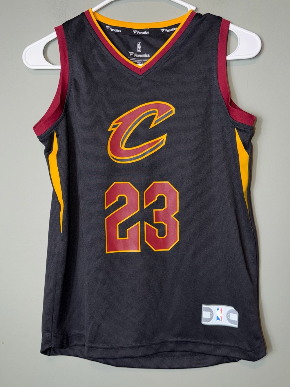 Fanatics LeBron James Cleveland Cavaliers Black Statement Edition YouthJersey M